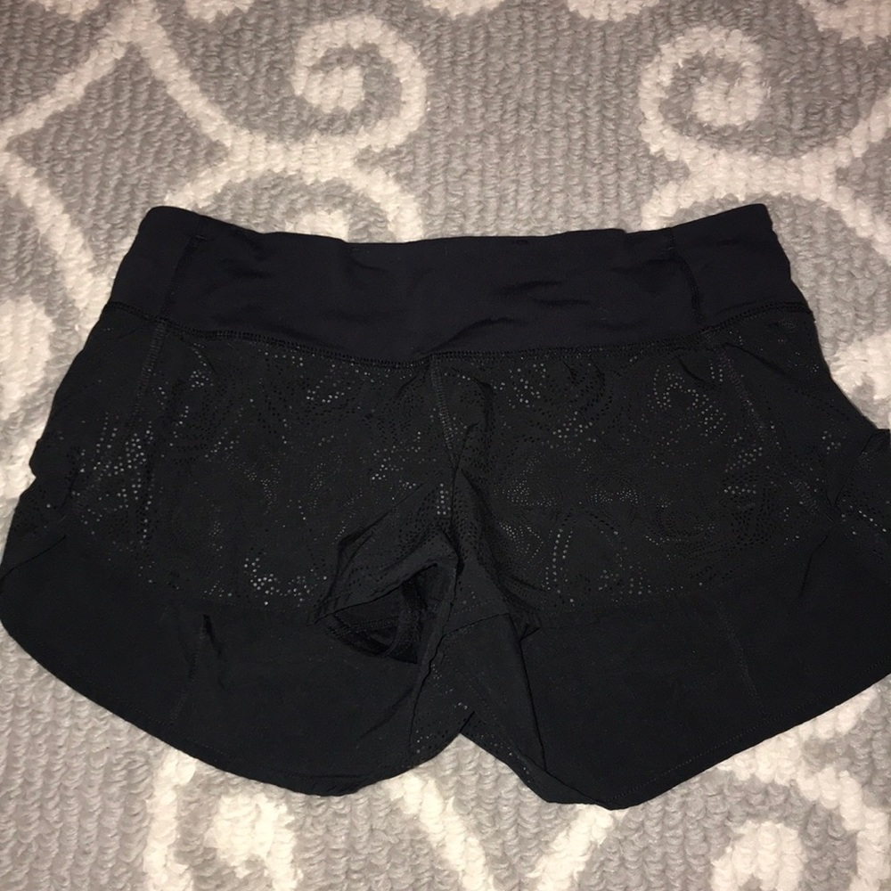 Lululemon Speed Short-Reflective Pattern